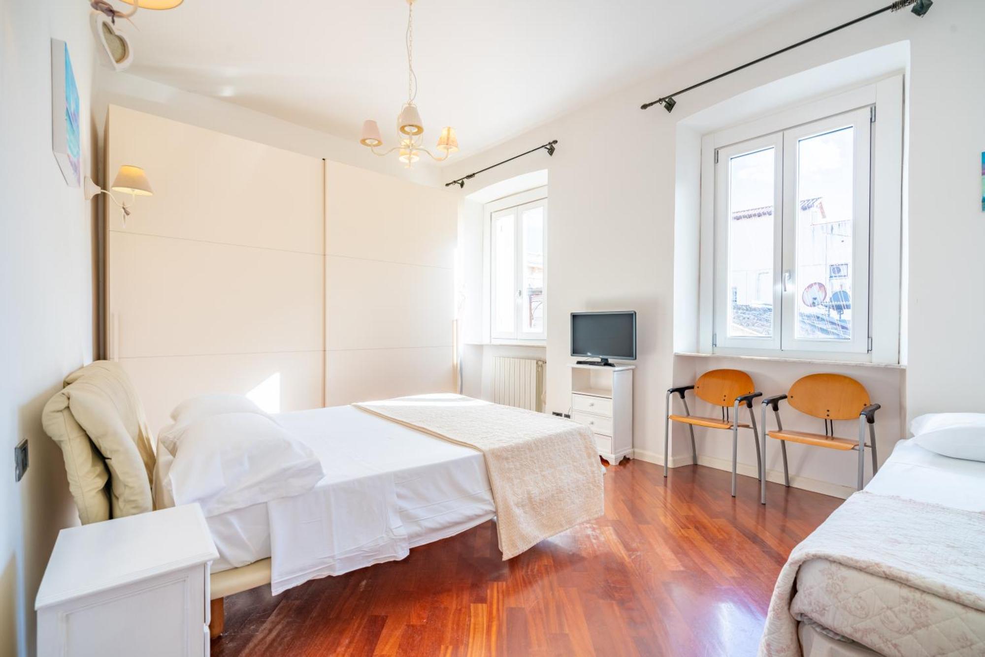 Perle Gemelle In Marina Apartman Cagliari Kültér fotó