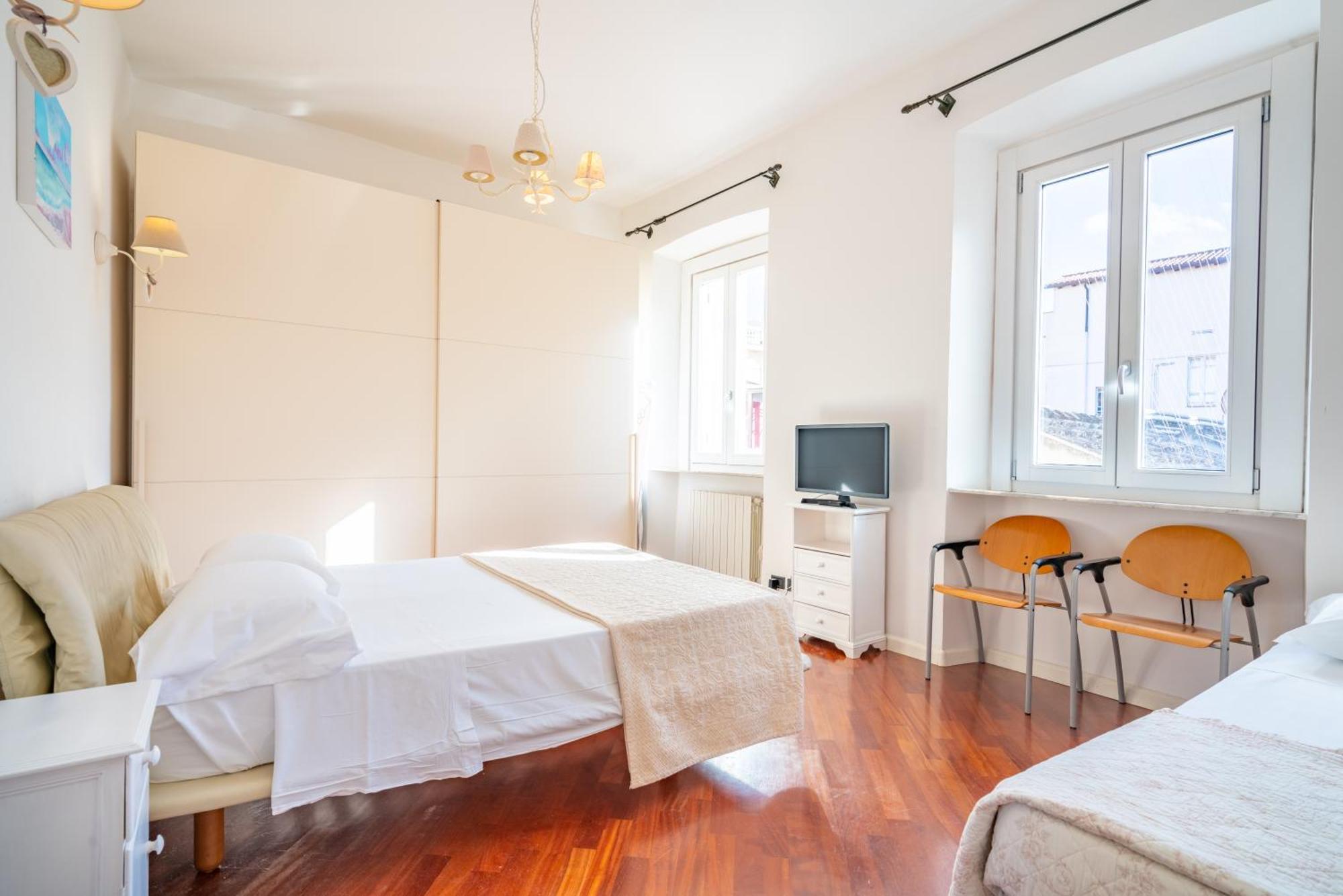 Perle Gemelle In Marina Apartman Cagliari Kültér fotó